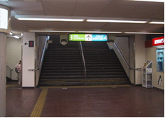 鉄道駅エレベーター等整備事業前の写真